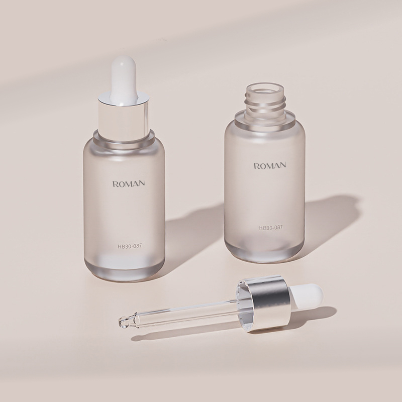 Flad skulder frostet plastserumflaske 20 ml 30 ml 40 ml 60 ml 80 ml 100 ml tom mat kosmetisk dråbeflaske til ansigtsserum Flad skulder frostet plastserumflaske 20 ml 30 ml 40 ml 60 ml 80 ml 100 ml tom mat kosmetisk dråbeflaske til ansigtsserum