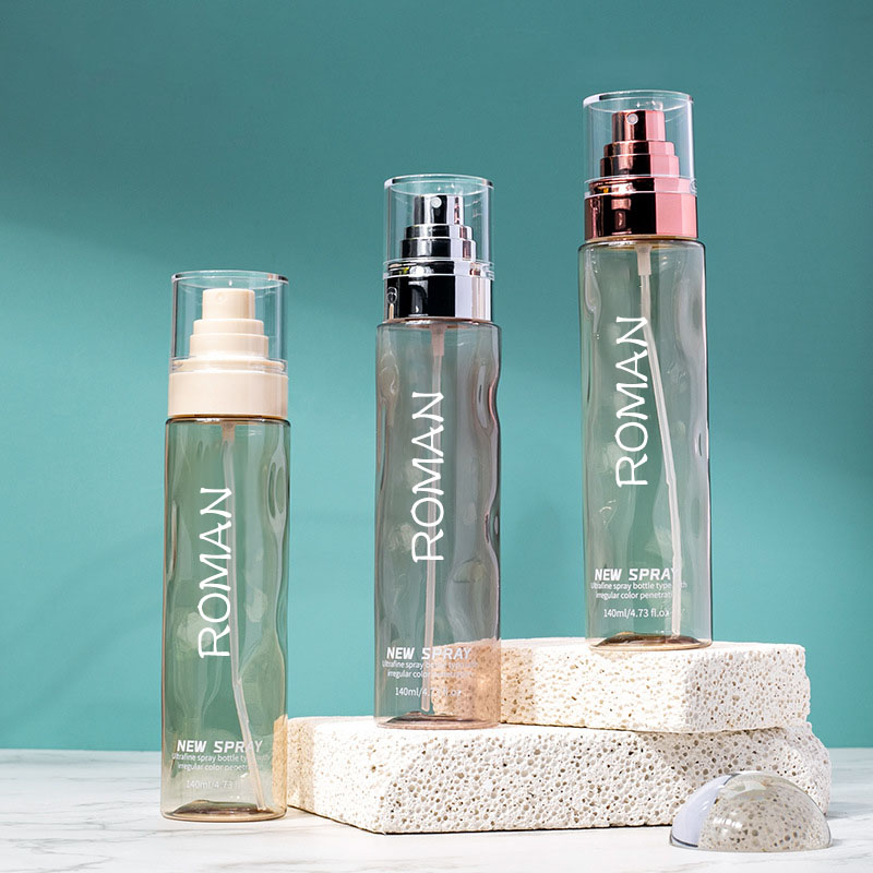 Klar rund kosmetisk plastik spray toner flasker tomme 100 ml 120 ml foundation bodylotion med guld sølv serum pumpe flaske