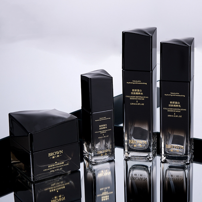 Unik firkantet cremekrukke med hævet lågdesign til kosmetisk emballage