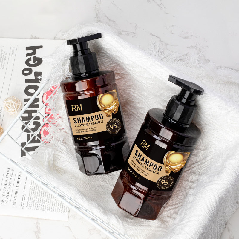 500 ml kæledyrs plastikbladspumpeflaske med skruepumpe Højværdi hotelshampooflaske til personlig plejeemballage 500 ml kæledyrs plastikbladspumpeflaske med skruepumpe Højværdi hotelshampooflaske til personlig plejeemballage