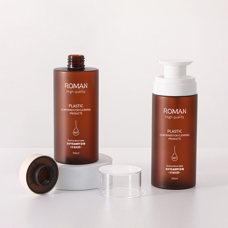 Plastflasker med pumpedispenser Lækagesikker stor tom klar ravcylinder, der kan genopfyldes til shampoo hårbalsam Lotion olier