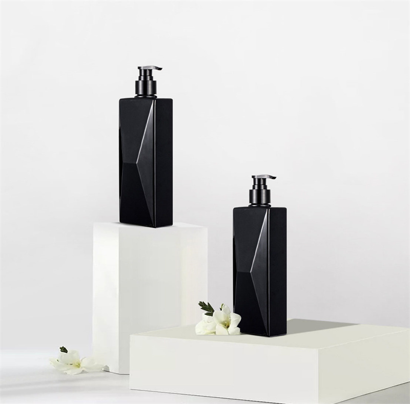 Lager 700 ml koreansk stil uigennemsigtig plastshampoopakke til hjemmeshampoo i højt udseende håndvaskevæskeflaske