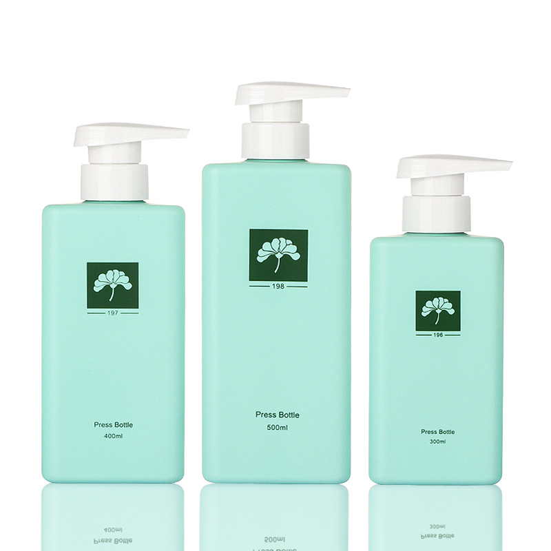 Ny trekantet PET-plastikflaske til ansigtsrens lotion eller hudplejelotion 100 ml 200 ml 300 ml 400 ml 500 ml kosmetikflaske Ny trekantet PET-plastikflaske til ansigtsrens lotion eller hudplejelotion 100 ml 200 ml 300 ml 400 ml 500 ml kosmetikflaske