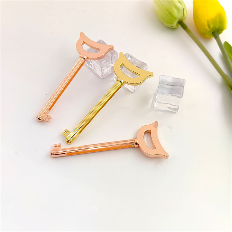 Unikt design af den nøgleformede zinklegeringsrørspresser til tandpasta Kosmetik cremefarvepakke Unikt design af den nøgleformede zinklegeringsrørspresser til tandpasta Kosmetik cremefarvepakke